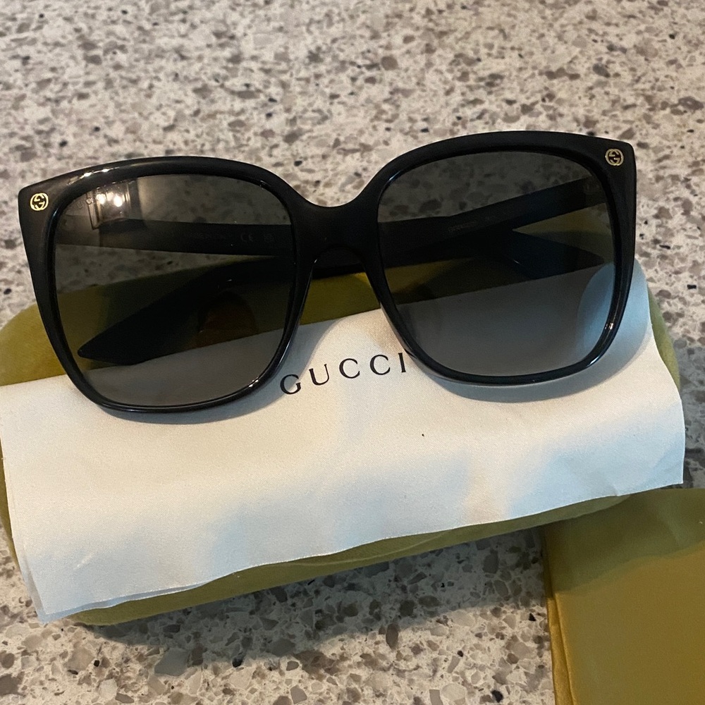 Gucci Women's Black Square Sunglasses
